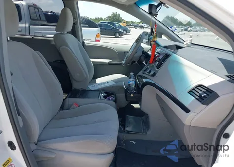 2012 Toyota Sienna Le V6 8 Passenger from USA, damaged, VIN 5TDKK3DC8CS266344